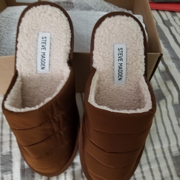 NIB Chex Brown Steve Madden mules size 7 - Picture 2 of 10